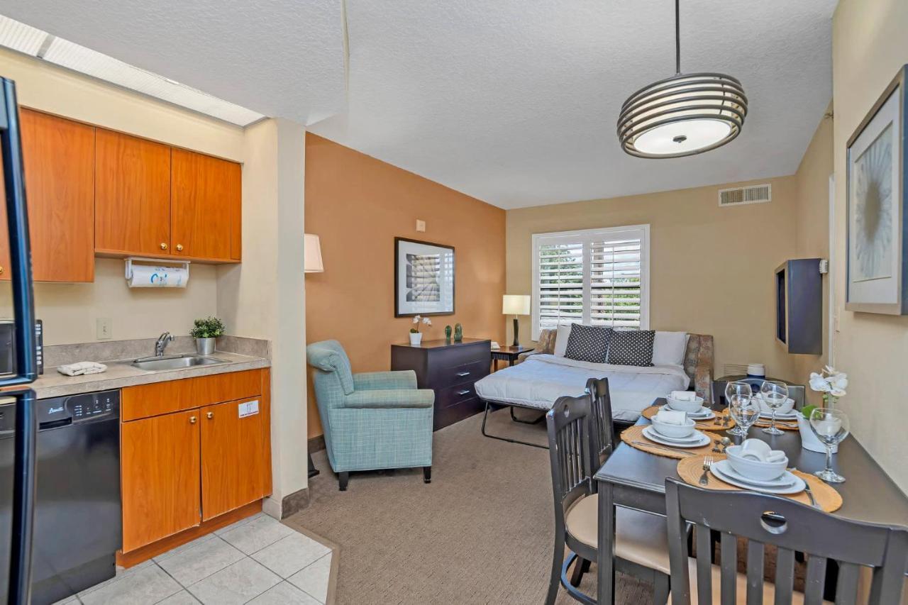 1Br 2 Queens Apt-Hotel With Pool, Hot Tub & More, Near Disney & Universal! Orlando Buitenkant foto